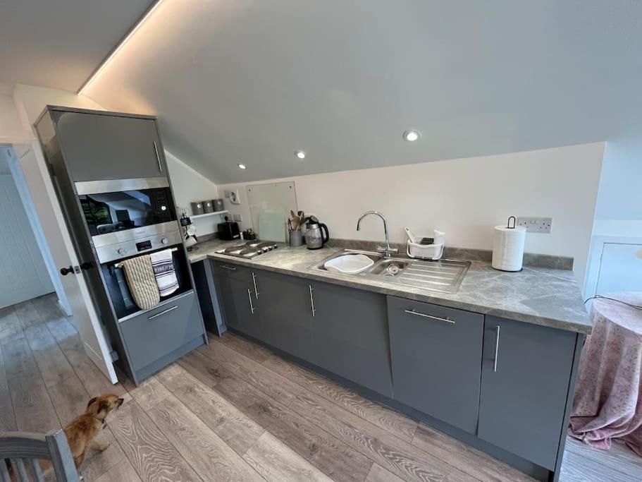 The Stable, Grove End Farm Apartment Petworth Exterior foto